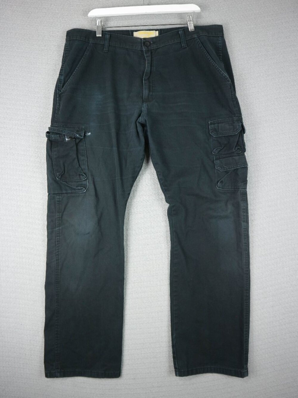 Wrangler Faded Black Cargo Distressed Mens 38x32 fits 39x31.5 Y2K Grunge